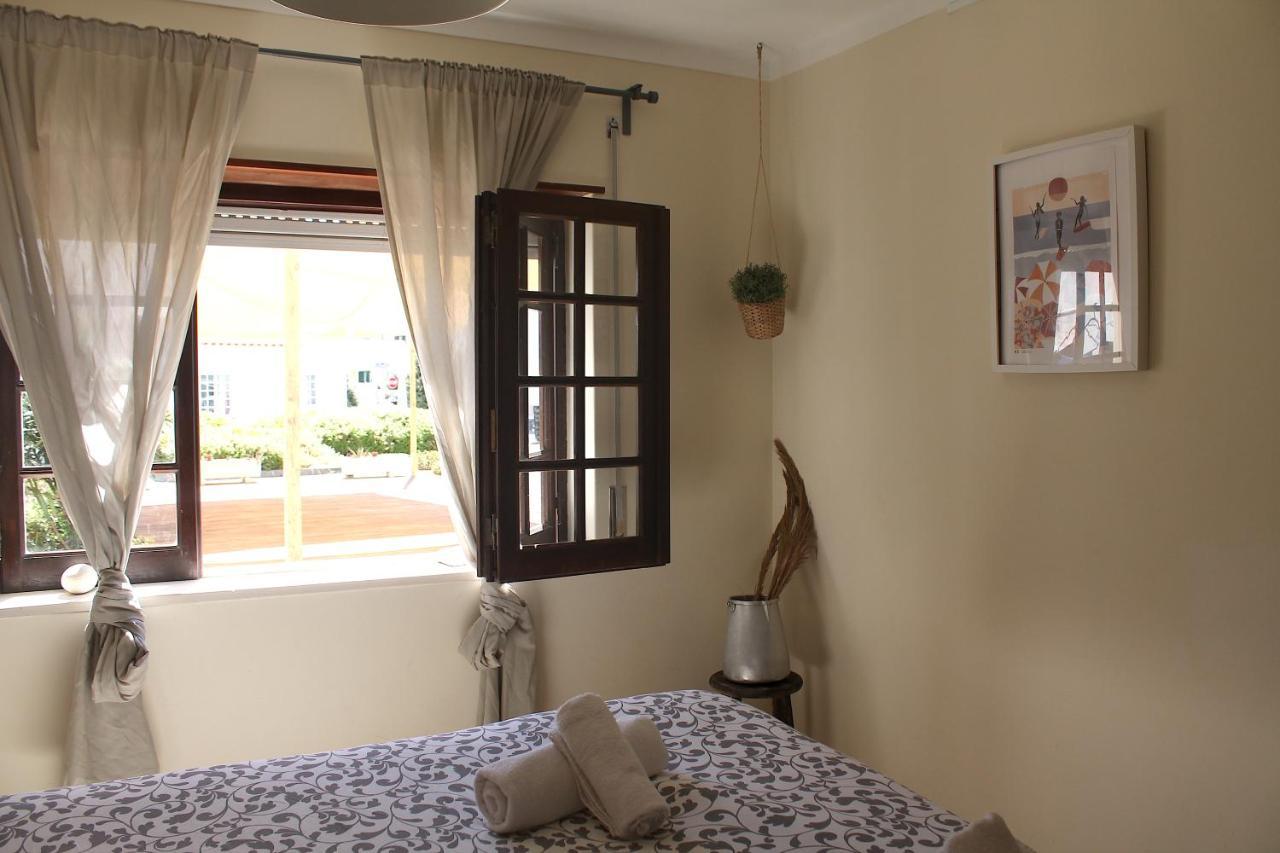 Boa Onda Guesthouse Atouguia Da Baleia Kültér fotó
